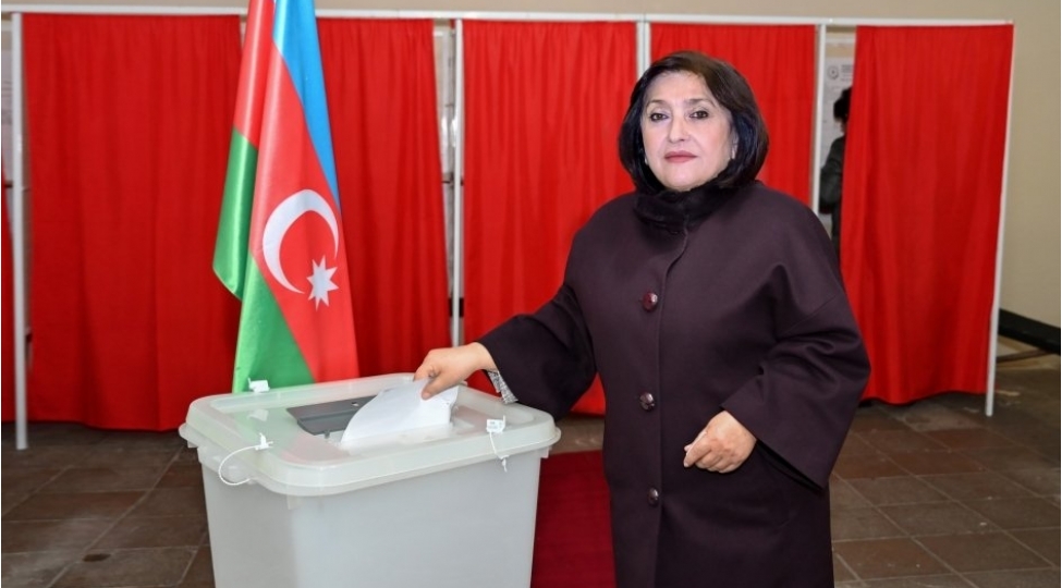 sahibe-qafarova-ses-verdi