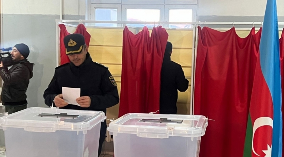 xankendide-sechici-fealligi-achiqlandi