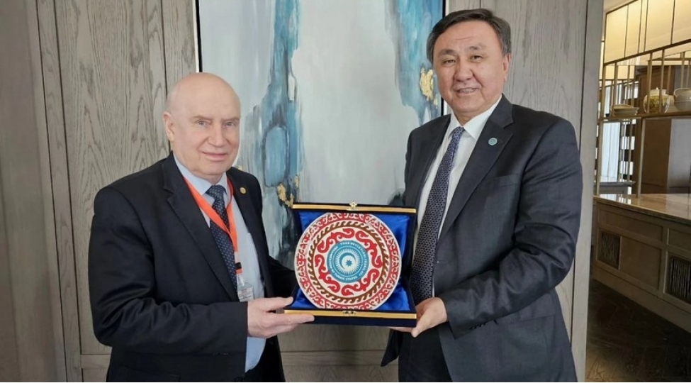 bakida-mdb-ve-tdt-den-olan-mushahidechiler-missiyasinin-rehberleri-arasinda-gorush-kechirilib