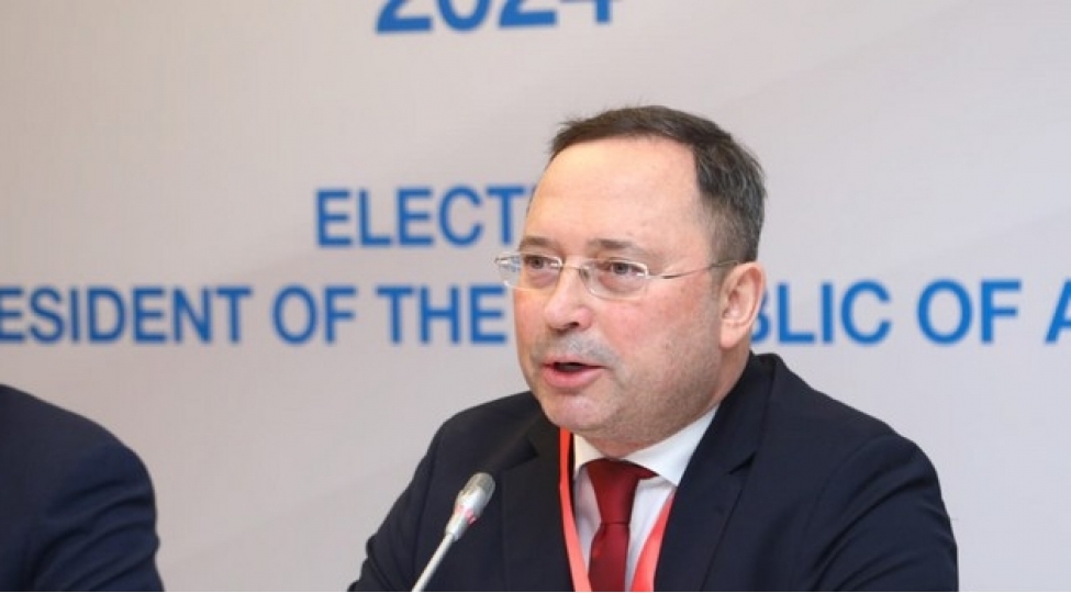 azerbaycanda-kechirilen-sechkilerde-fealliq-yuksek-olub-ukraynali-deputat