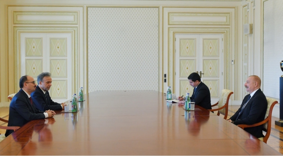 prezident-turkpa-nin-bash-katibini-ve-beynelxalq-sechki-mushahide-missiyasinin-rehberini-qebul-edib-yenilenib