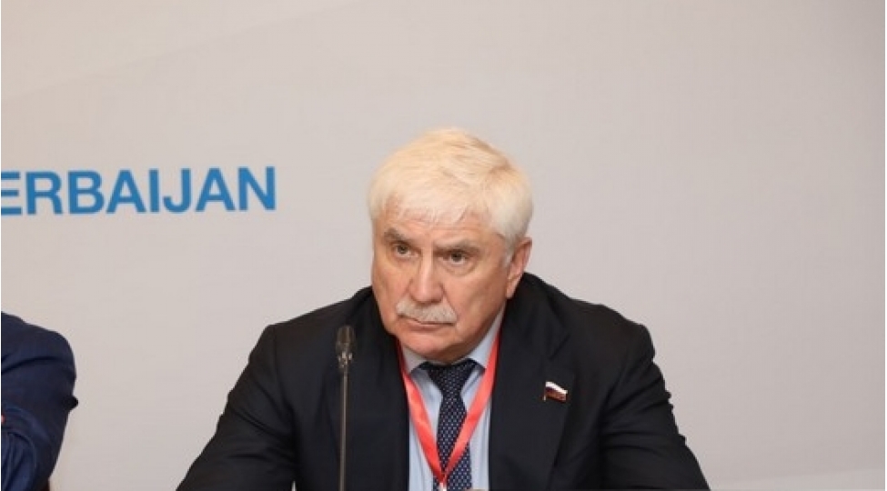 azerbaycanda-gencler-geleceklerine-ses-veribler-rusiyali-deputat