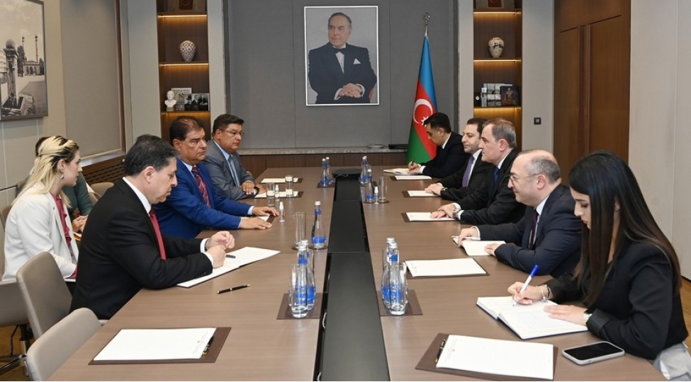 ceyhun-bayramov-braziliya-federal-senatinin-numayende-heyeti-ile-gorushub-foto