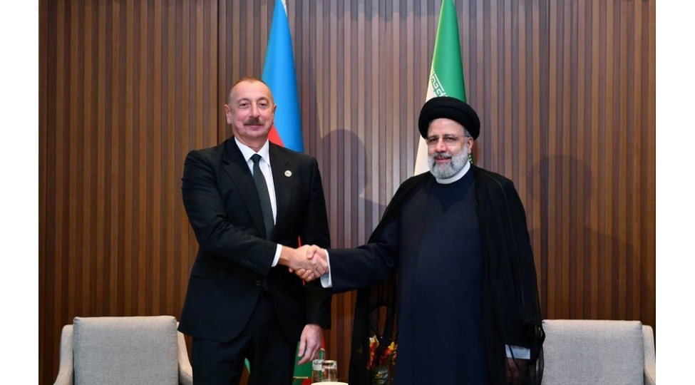 azerbaycan-prezidenti-iranli-hemkarini-tebrik-edib