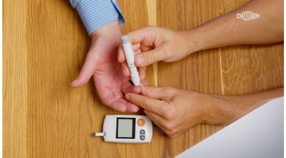 uzunomurluluyun-sirlerinden-biri-qan-shekerinin-seviyyesine-nezaretdir