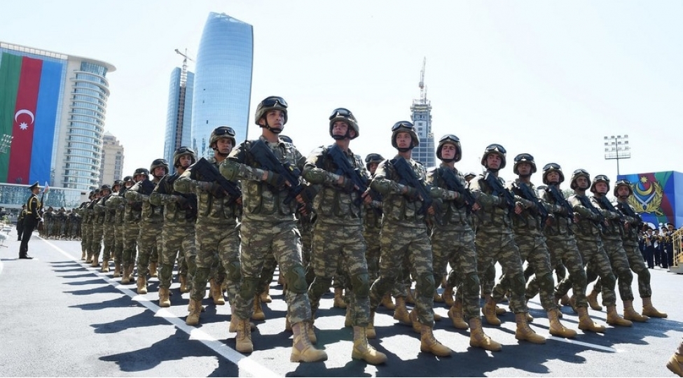 guzeshtli-shertlerle-emek-pensiyasi-huququ-olan-herbchiler-uchun-telebler-deyishib