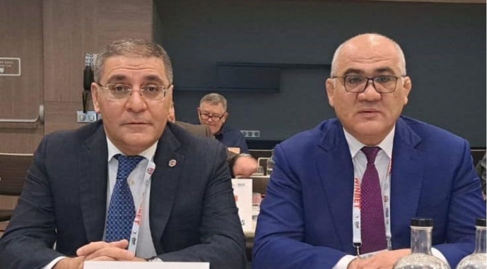 azerbaycan-agirliqqaldirma-federasiyasinin-rehberliyi-ewf-konqresinde-ishtirak-edib