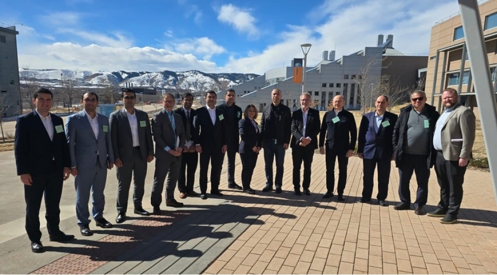 energetika-naziri-denverde-milli-berpa-olunan-enerji-laboratoriyasinda-olub-yenilenib