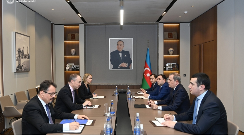 ceyhun-bayramov-toivo-klaar-ile-gorushub-foto