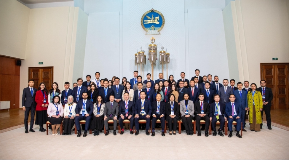 yap-numayendeleri-icapp-in-gencler-qolunun-7-ci-iclasinda-ishtirak-edibler-foto