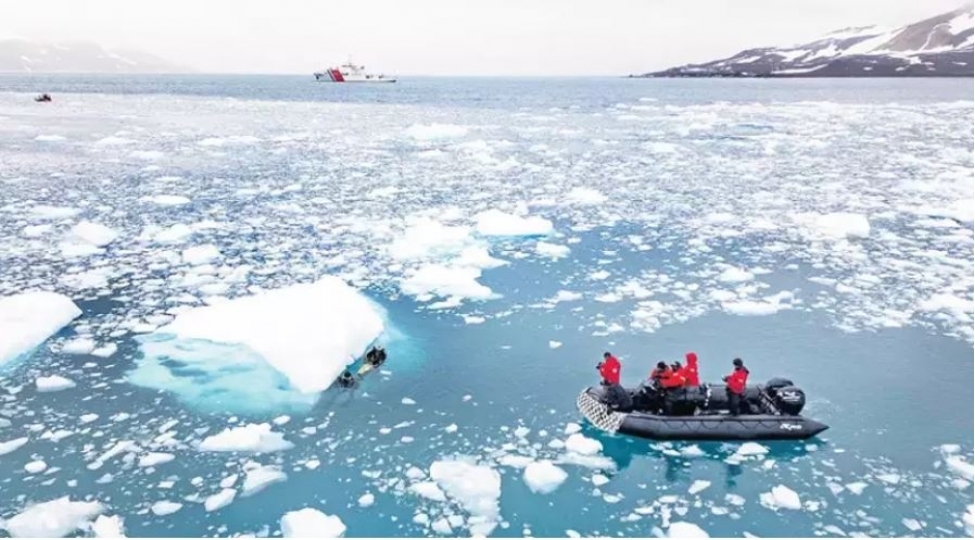 dunyanin-en-boyuk-buz-sahesi-eriyir