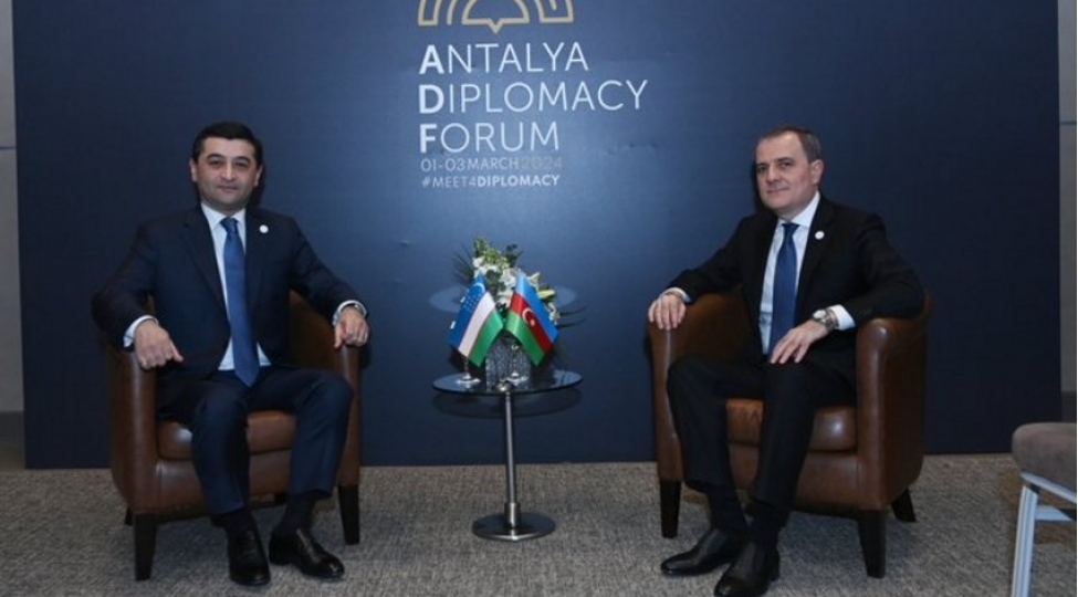 azerbaycan-ve-ozbekistan-xin-bashchilari-regional-emekdashligi-muzakire-edibler