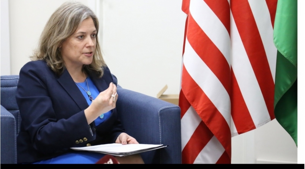 kimberli-harrinqton-cop29-a-ev-sahibliyi-eden-olke-kimi-azerbaycanin-metan-tullantilari-ile-mubarizede-dunyaya-komek-etmek-imkanlari-var