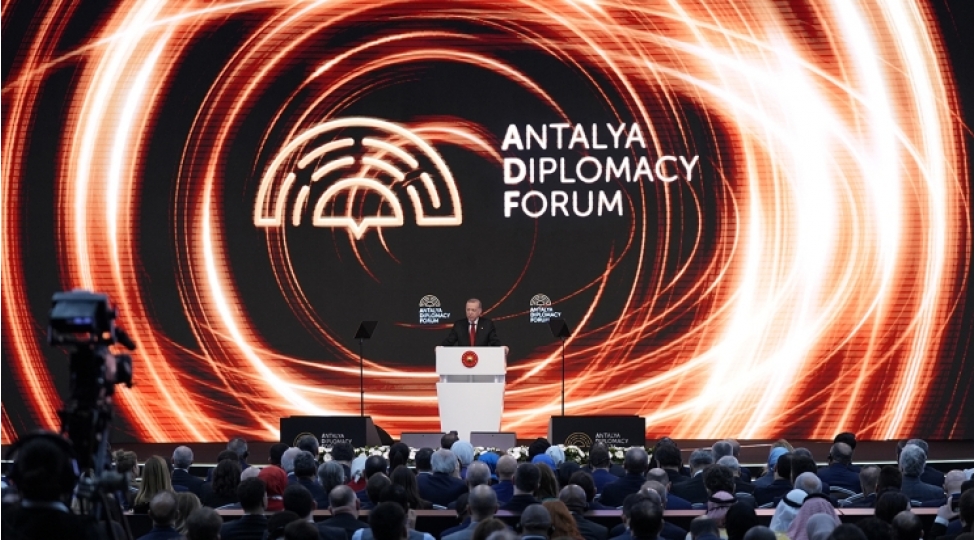 yap-numayende-heyeti-iii-antalya-diplomatiya-forumunda-ishtirak-edir-foto