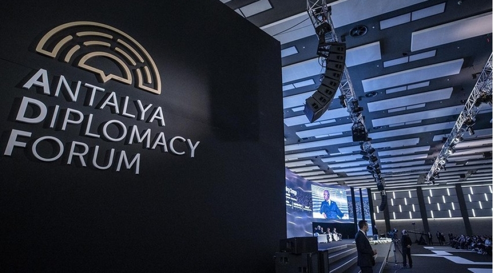 antalya-diplomatiya-forumunun-ii-gunu-kechirilir