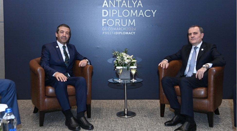 ceyhun-bayramov-shimali-kipr-turk-respublikasinin-xarici-ishler-naziri-ile-gorushub