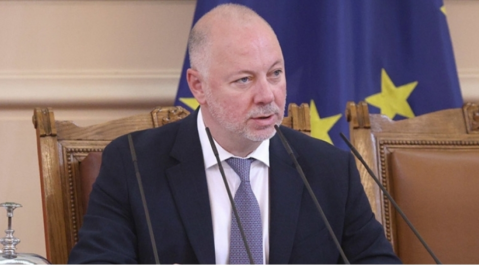 bolqaristan-qara-denizin-dibi-ile-chekilecek-elektrik-xetti-layihesine-qoshulmaq-isteyir