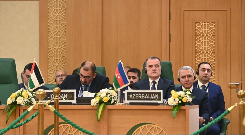 ceyhun-bayramovun-iet-in-xin-shurasinin-fovqelade-iclasinda-ishtirak-edib