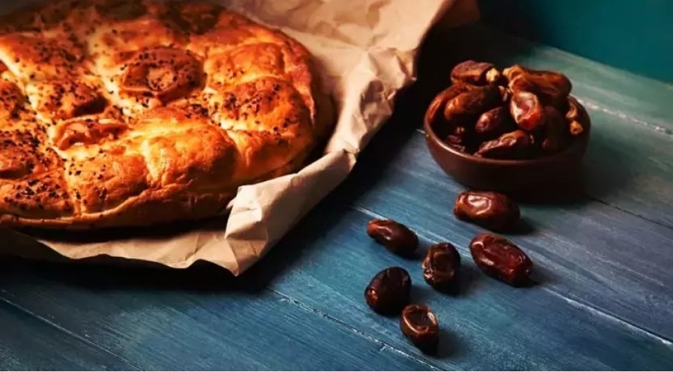 mutexessisdenxeberdarliq-imsakda-bunlarl-yemeyin