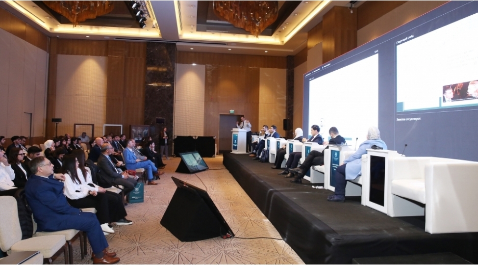 islamofobiyaya-qarshi-konfransin-ikinci-araliq-sessiyasi-ictimai-reyin-formalashdirilmasi-reqemsal-islamofobiya-movzusuna-hesr-olunub