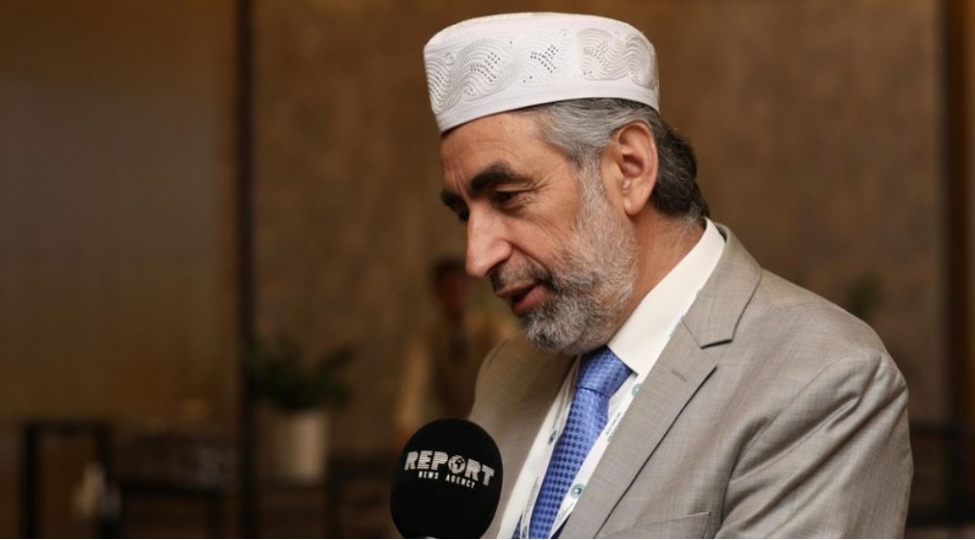 mehemmed-besher-erefat-islamofobiya-ile-mubarize-uzre-baki-konfransinda-muhum-meselelere-toxunulur