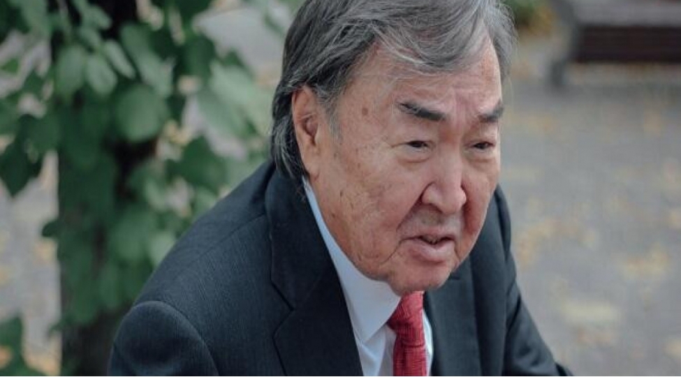 oljas-suleymenov-prezident-ilham-eliyevi-tebrik-edib