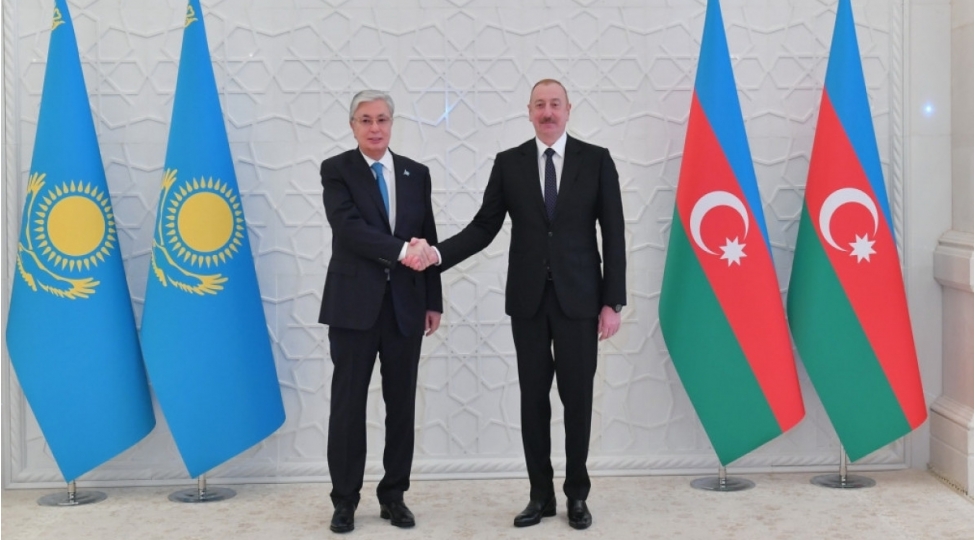 azerbaycan-ve-qazaxistan-prezidentleri-chinden-bakiya-konteyner-qatarinin-gelishini-videobaglanti-ile-izleyibler