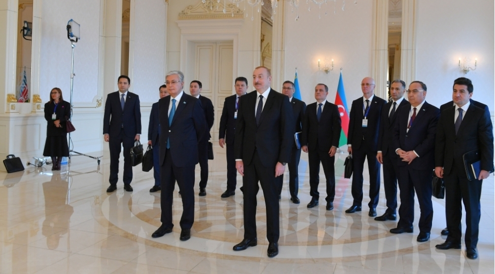 tokayev-qazaxistan-ve-azerbaycan-tebii-strateji-muttefiq-ve-emekdashligin-butun-sahelerinde-terefdashdirlar