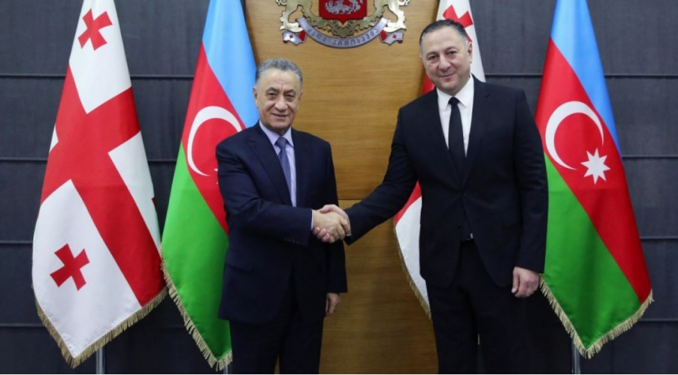 azerbaycan-tehlukesizlik-shurasinin-katibi-ramil-usubov-gurcustana-gedib