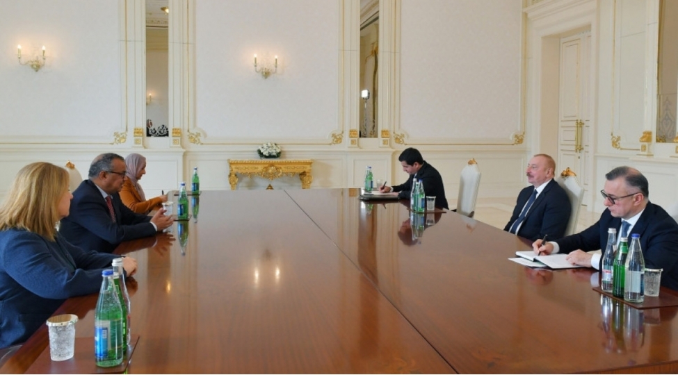 prezident-ust-nin-bash-direktorunu-qebul-edib