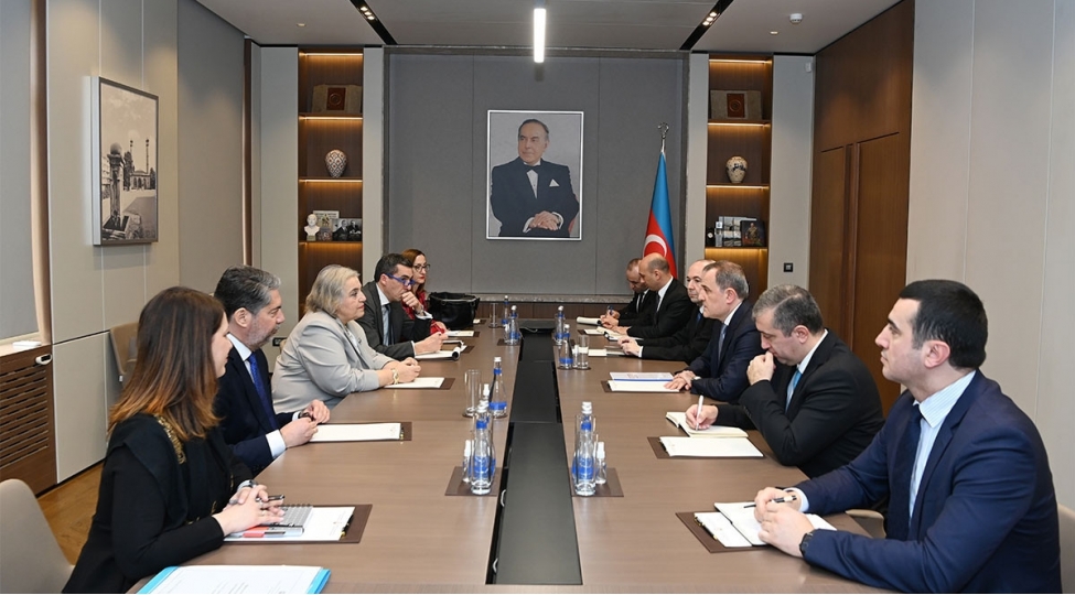 ceyhun-bayramov-yunanistan-xin-bashchisinin-muavinini-qebul-edib