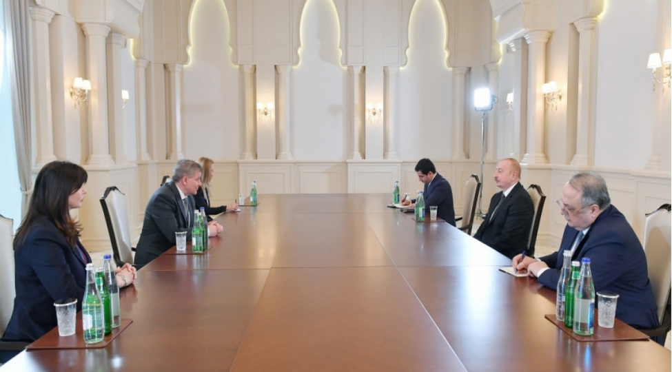 prezident-ilham-eliyev-bmt-bash-katibinin-siyaset-uzre-muavinini-qebul-edib