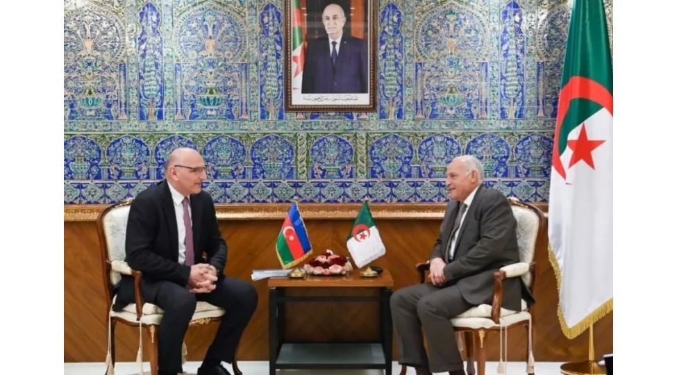 azerbaycanla-elcezair-arasinda-elaqelerin-daha-da-derinleshdirilmesi-uchun-atilacaq-addimlarla-bagli-fikir-mubadilesi-aparilib