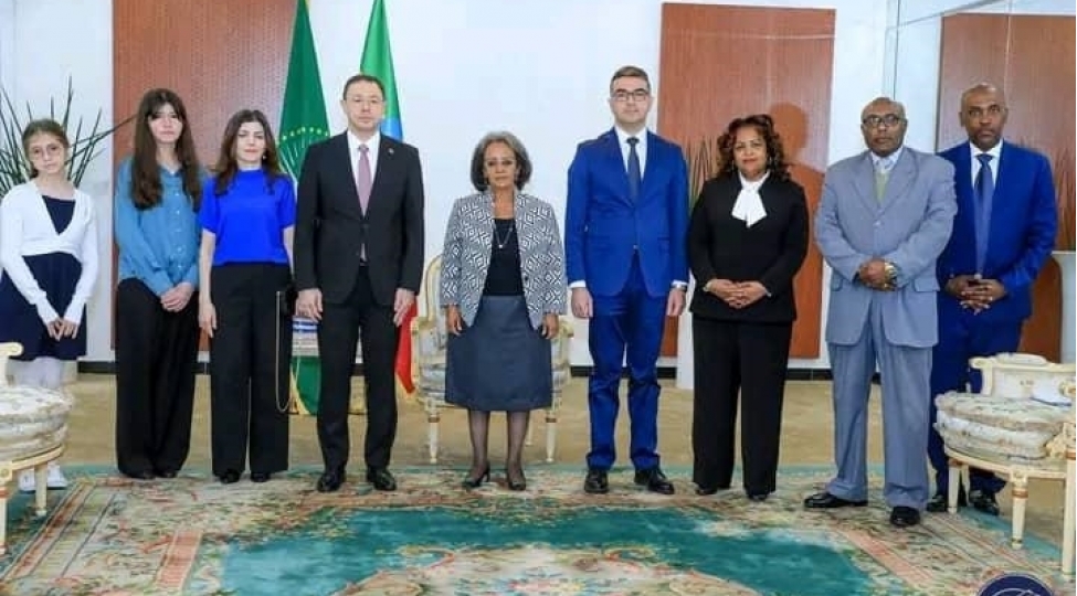 azerbaycan-sefiri-etimadnamesini-efiopiya-prezidentine-teqdim-edib
