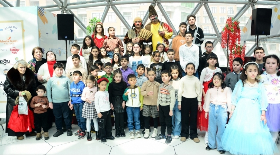gorme-elilliyi-olan-18-yashina-chatmayan-ushaqlar-uchun-novruz-shenliyi-kechirilib