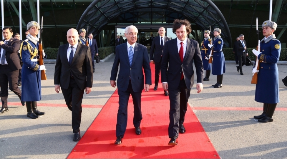 gurcustanin-bash-naziri-irakli-kobaxidzenin-azerbaycana-resmi-seferi-basha-chatib