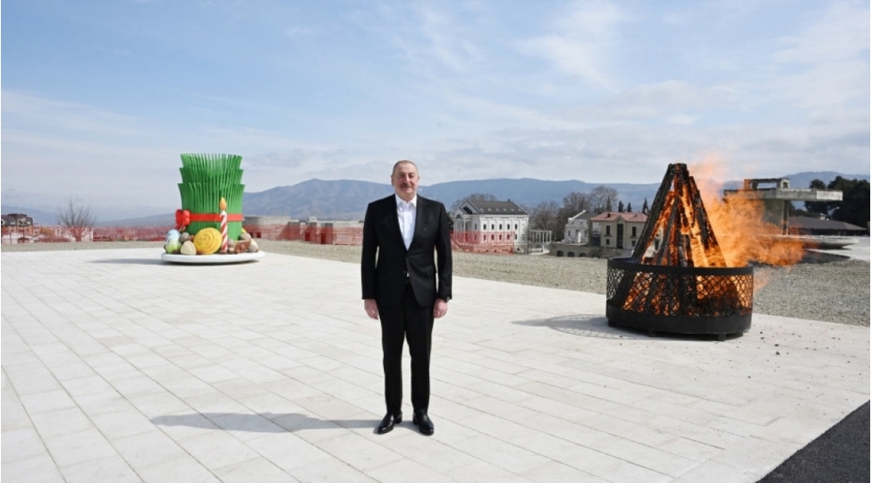 xankendinin-merkezi-meydanina-zefer-meydani-adi-verilib