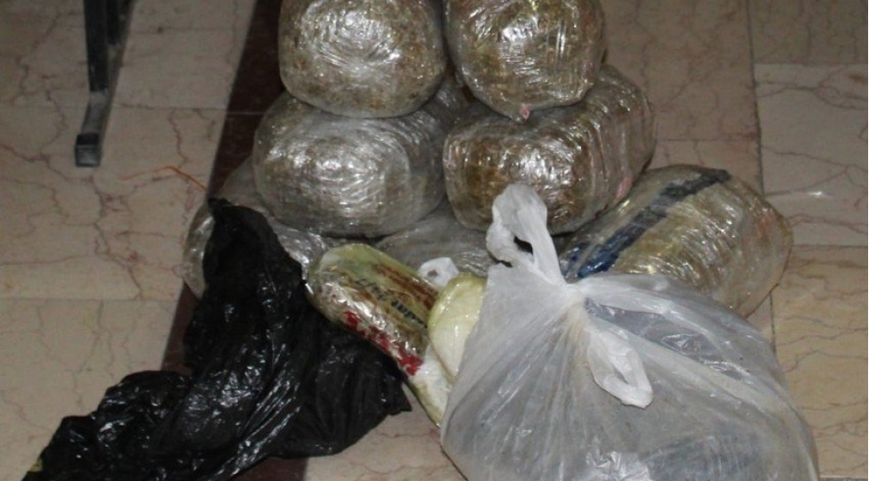 shirvan-sakinleri-fuzulide-10-kiloqram-narkotik-vasite-ile-saxlanilib