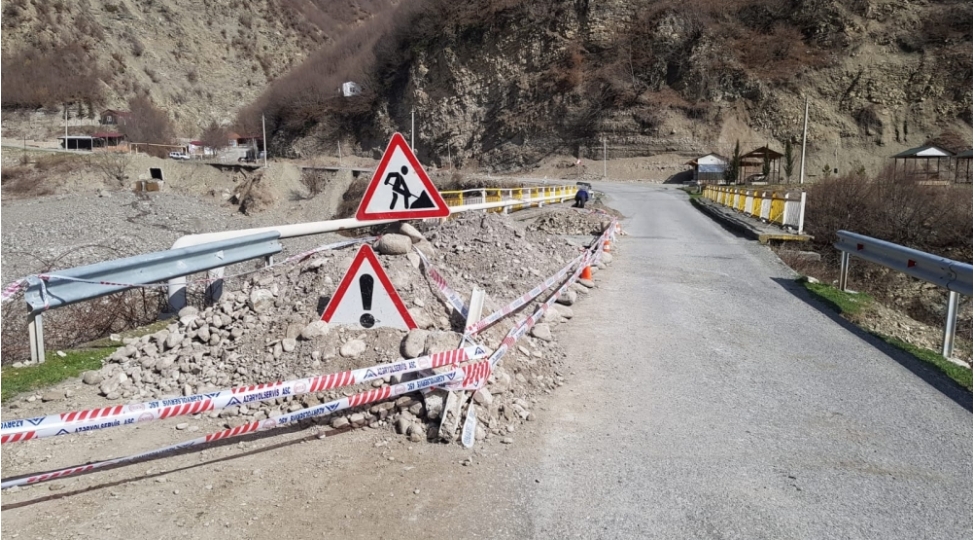 ismayilli-lahic-avtomobil-yolunu-birleshdiren-ana-yol-uchub-foto