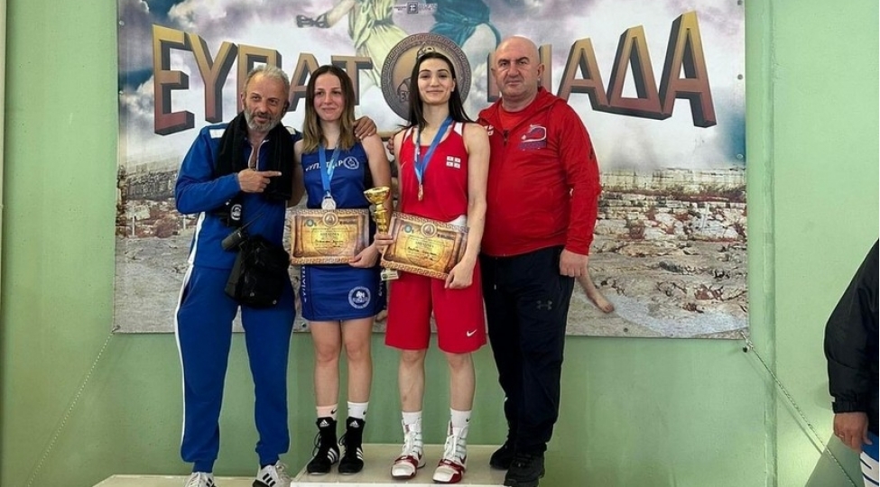 gurcustanin-eslen-azerbaycanli-qadin-bokschusu-beynelxalq-turnirde-qizil-medal-qazanib