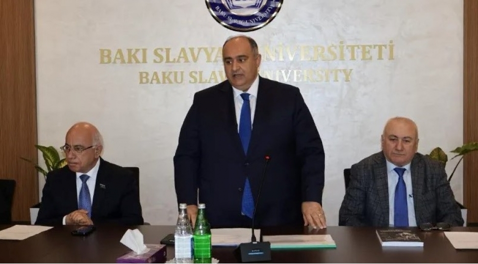 bsu-da-ermenistanin-ekoloji-terrorunun-neticeleri-yeni-dovrun-paradiqmalari-movzusunda-elmi-seminar-teshkil-olunub-foto
