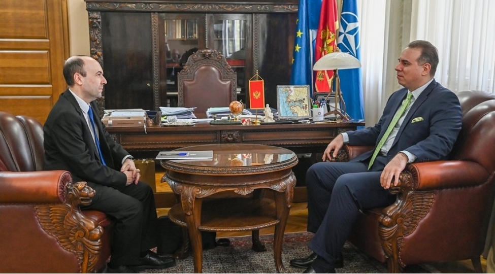 azerbaycanla-monteneqro-arasinda-elaqelerin-genishlendirilmesi-muzakire-edilib