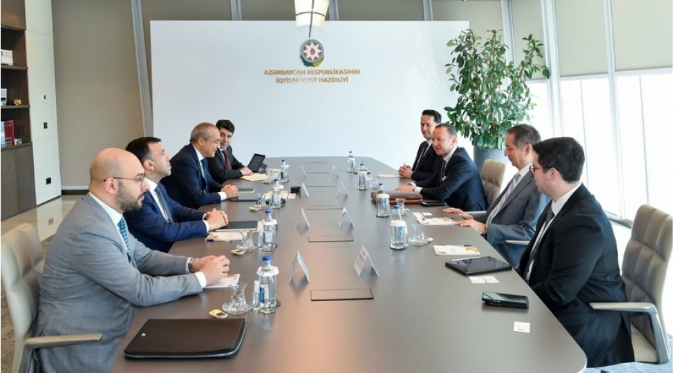 azerbaycan-koch-holding-ve-aksoy-holding-ile-emekdashliq-perspektivlerini-muzakire-edib