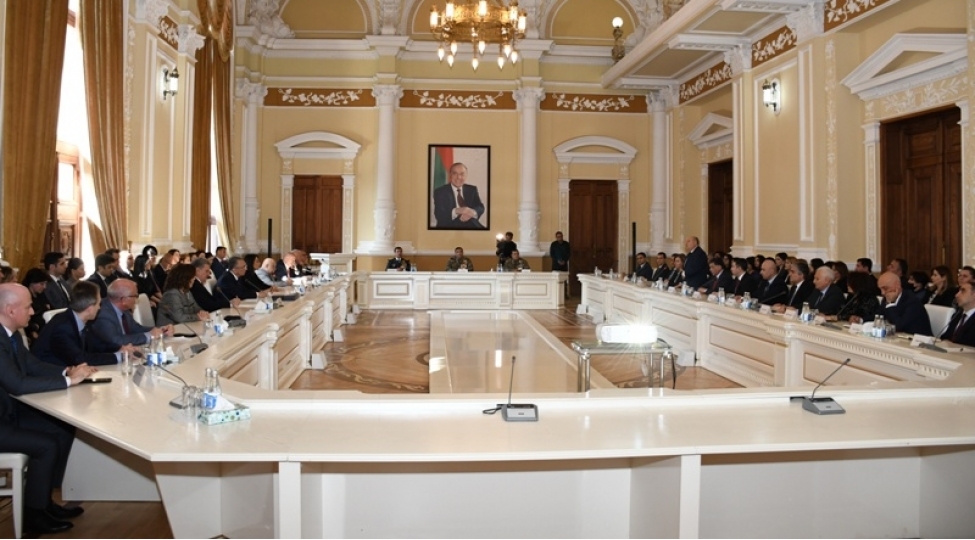 baki-sheher-icra-hakimiyyetinde-elmi-praktiki-konfrans-kechirilib