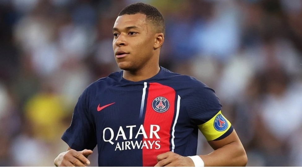mbappe-realla-muqavile-imzalayib