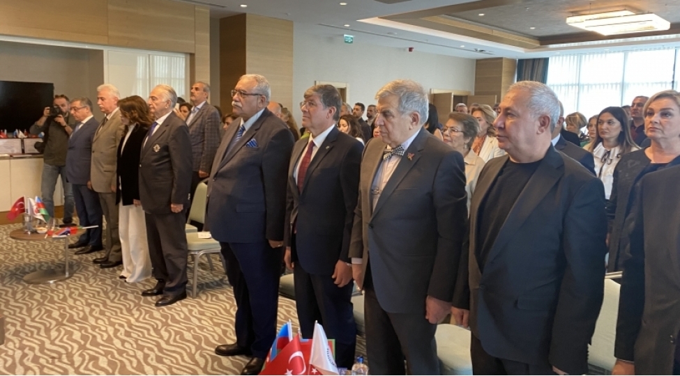 turkiyede-yashayan-azerbaycan-icmasinin-numayendeleri-ile-gorush-olub-foto