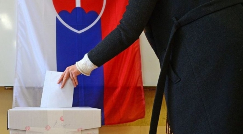 slovakiyada-prezident-sechkilerinin-ikinci-turunda-sesverme-bashlayib