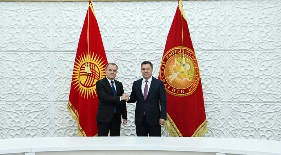 ceyhun-bayramov-qirgizistan-prezidenti-ile-gorushub