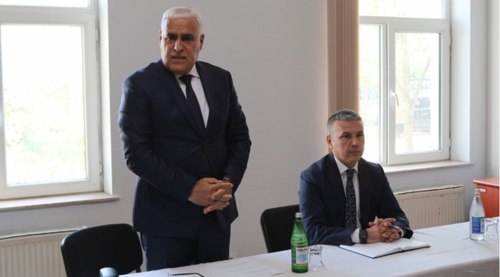 yap-xetai-rayon-teshkilatinin-anovruzov-28-unvani-uzre-erazi-partiya-teshkilatinda-novbeti-gorush-kechirilib-foto