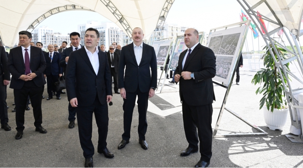 azerbaycan-ve-qirgizistan-prezidentleri-fuzuli-sheherinin-dagidilmish-yerlerine-baxib-sheherin-bash-plani-ile-tanish-olublar-yenilenibfoto